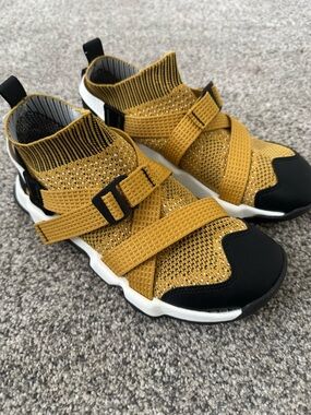 Chaco Z/Ronin Women's Size 7 Knit Sport/Hiking/Water Sneakers